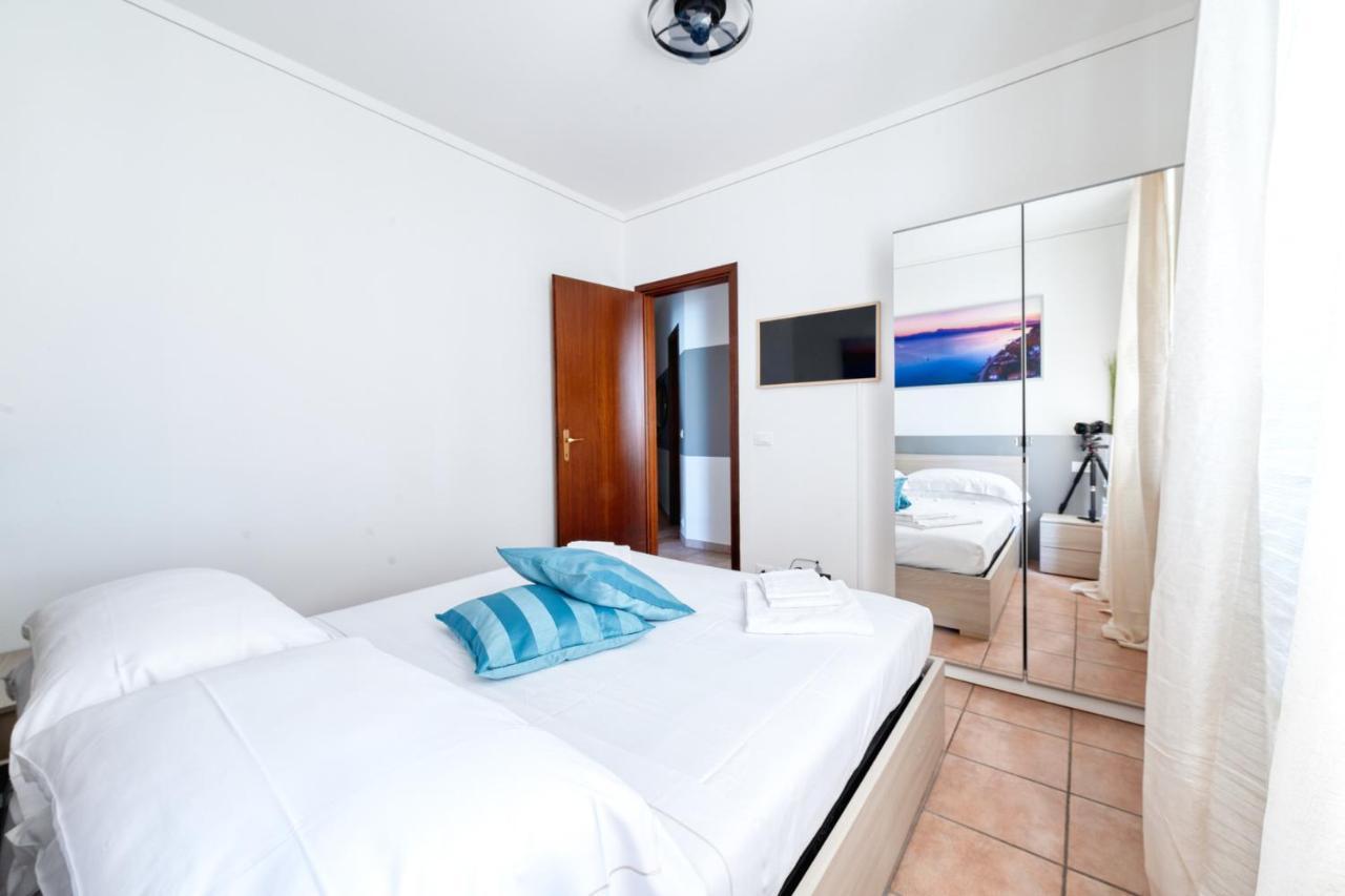 Wolf House - Peschiera - Jacuzzi Privata Appartement