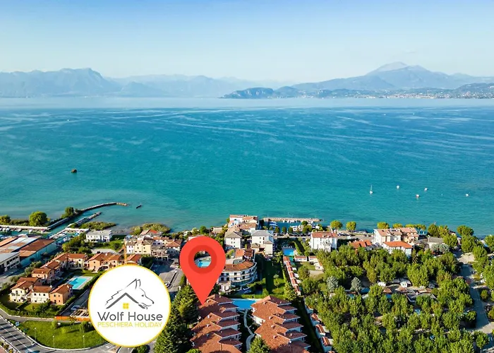 Wolf House - Peschiera Holiday - Jacuzzi Privata