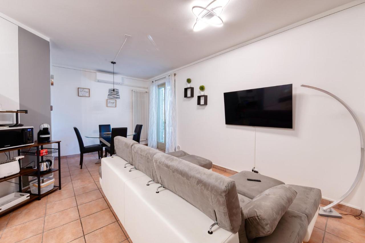 Wolf House - Peschiera - Jacuzzi Privata Appartamento Peschiera del Garda