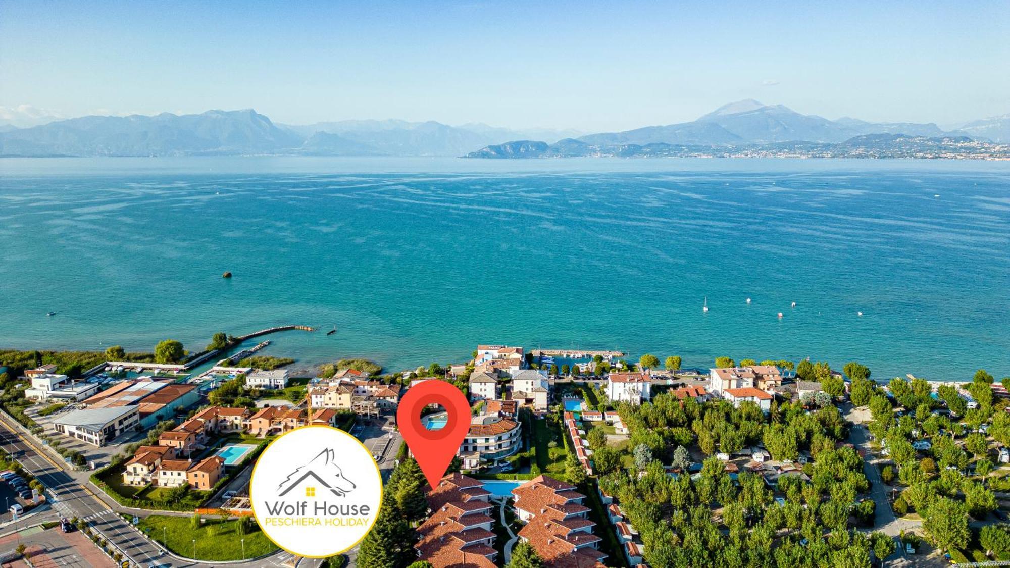 Appartamento Wolf House - Peschiera - Jacuzzi Privata Peschiera del Garda